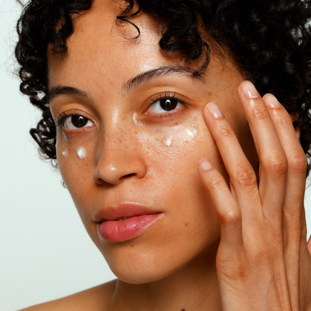 Triple Hyaluronic Acid Elastic Lifting Eye Serum Triple Hyaluronic Acid Elastic Lifting Eye Serum