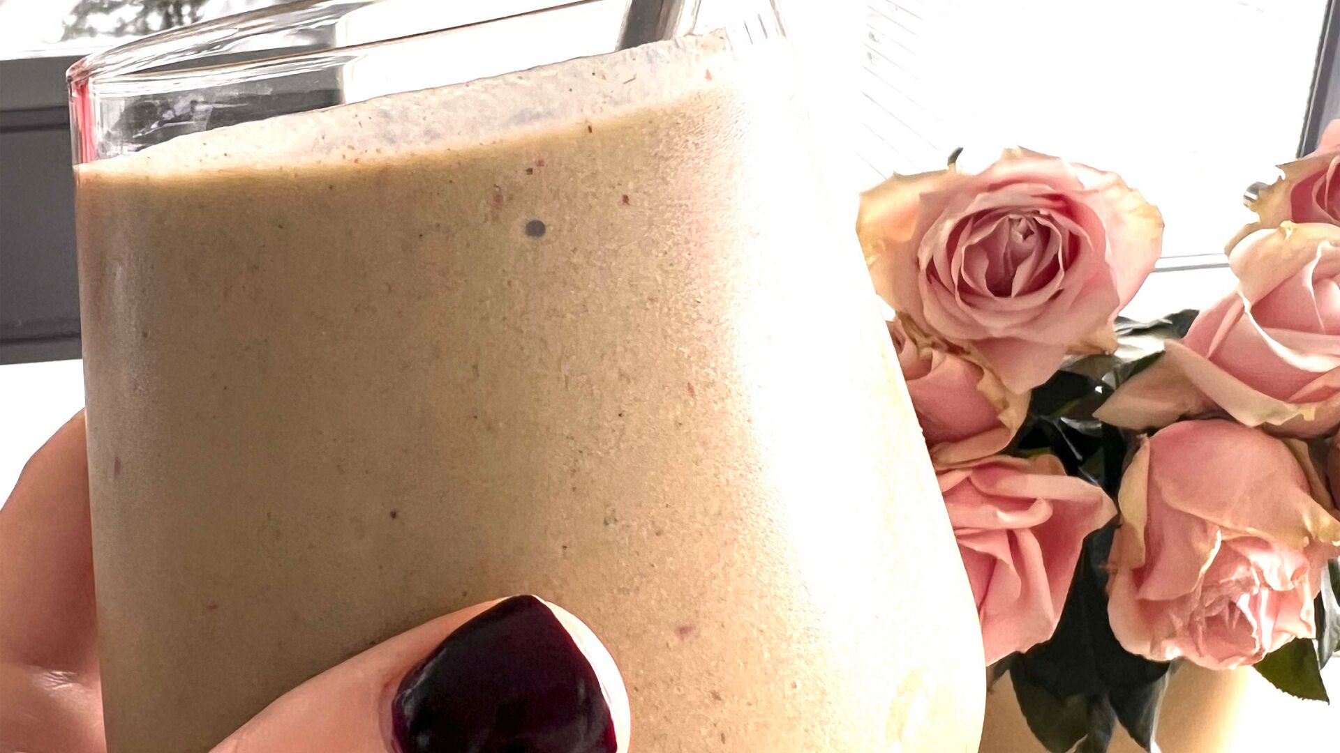 mk-smoothie-ugc.jpg MK green me up smoothie